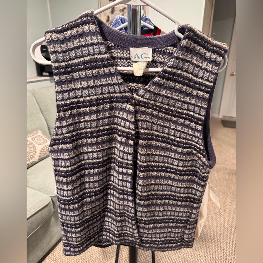 Vintage NWT sweater vest